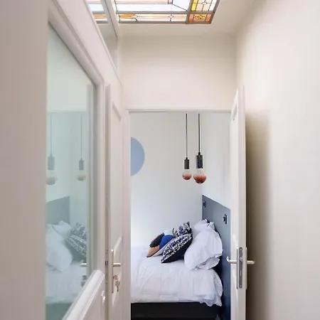 Adèle, Bow-window Vue -appt 04 Appartement *