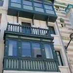 Adele, Bow-window Vue -appt 04 Apartment