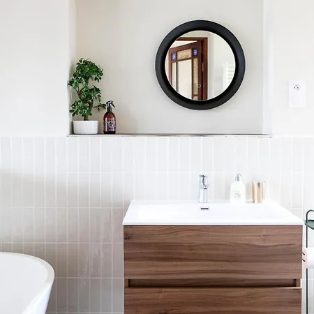 Adele, Bow-window Vue -appt 04 公寓